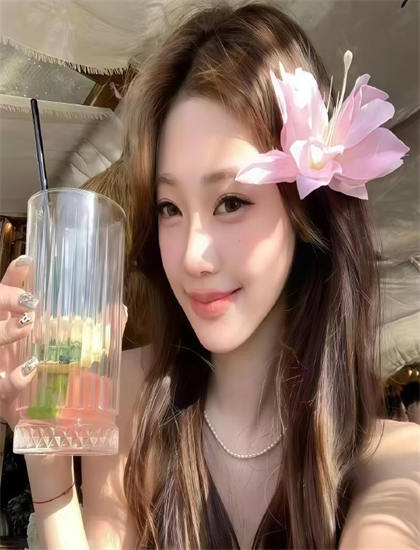 恋恋维纳斯电视剧泰剧免费观看_玲珑狼心电视剧免费观看_李佳琦面试75岁奶奶主播